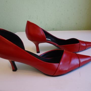 Cipele - štikle  ARIANE, broj 39, crvene