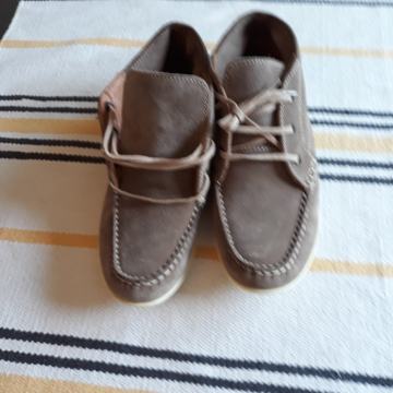 CIPELE ŽENSKE GLEŽNJERICE