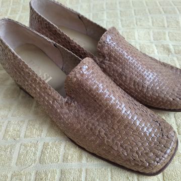 Cipele ženske "Rossi" br40 nove