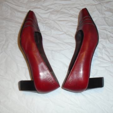 CAPRICE CIPELE ŽENSKE