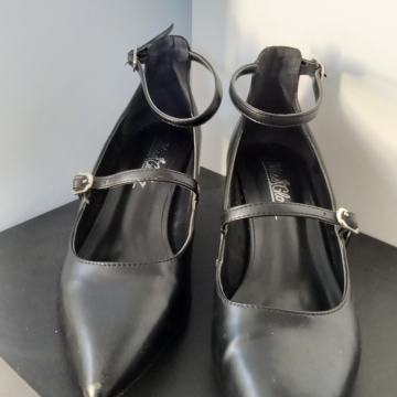 Čisto crne Miss Globo cipele, veličina 36