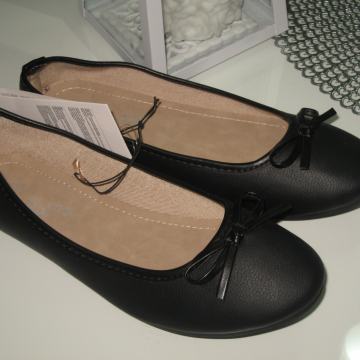 CRNE BALERINKE BR. 37 - NOVO