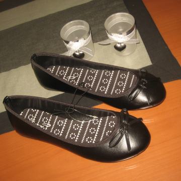 CRNE BALERINKE BR. 37  NOVO