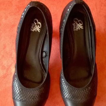 CRNE CIPELE-SALONKE - VEL.39