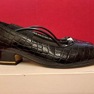 Crne kožne cipele broj 40