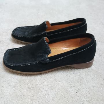 Crne mokasinke 36 novo