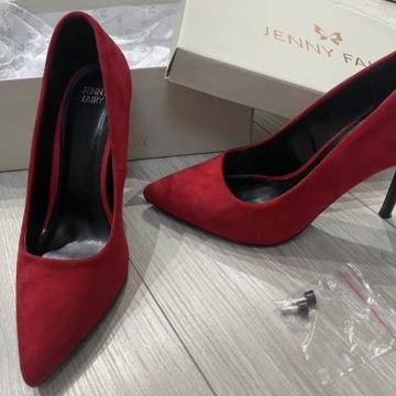 Crvene štikle 36 veličina - jednom nošeno!