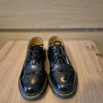 Dr. Martens