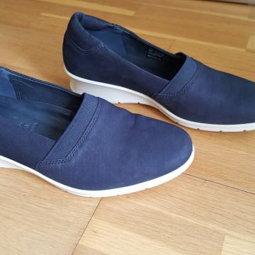 ECCO kozne cipele br 37