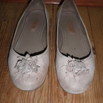 ECCO - ŽENSKE LAGANE KOŽNE CIPELE / SANDALE 36