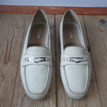 GEOX - ŽENSKE LAGANE KOŽNE CIPELE / SANDALE 40