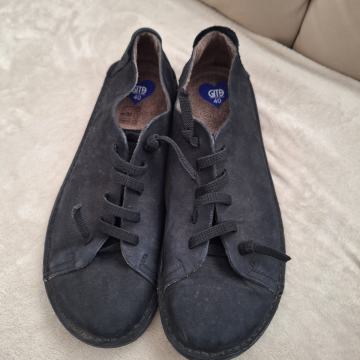 GITA kozne cipele br 40