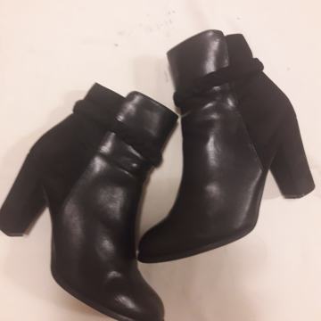 GLEZNJACE CIPELE ANTILOP/KOŽA br.39