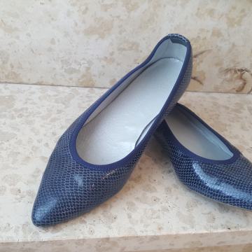 GULIVER kozne cipele br 39