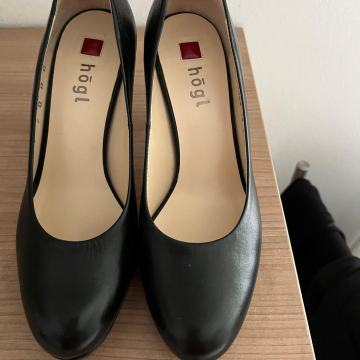 Högl kožne cipele br 37