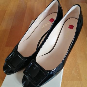 Hogl lakirane cipele 39