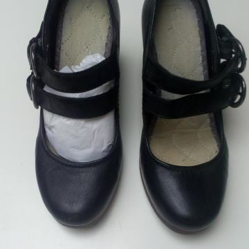 Kožne cipele puna peta 36 Clarks