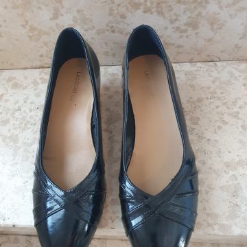 LASOCKI kozne cipele br 41