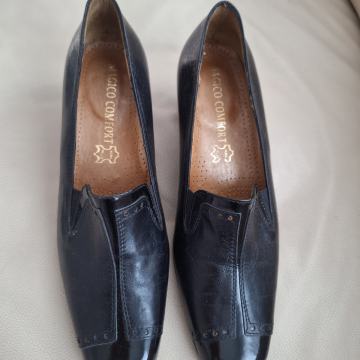 MAGICO kozne cipele br 38