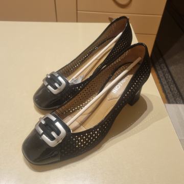 NAPOLEONI Vero Cuoio talijanske ženske cipele na petu 39 NOVO