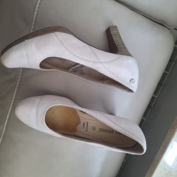 No stress kozne cipele br 39