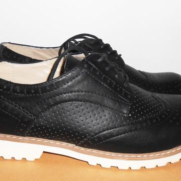 Nove Oxford cipele, 39