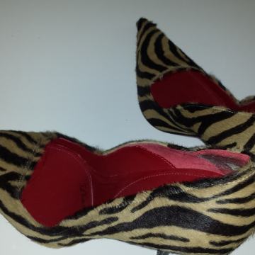 Salonke Paciotti 37 38