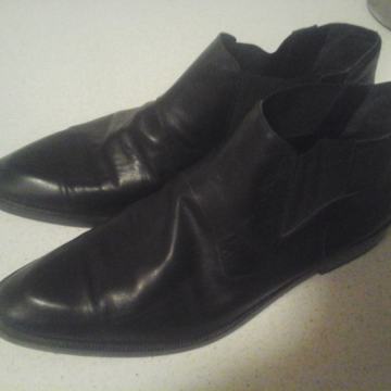 Peko br.37 kožne kvalitetne gležnjače kao nove