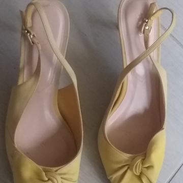 Polucipele, sandale sa otvorenom petom, koža 39 !