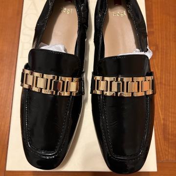 Hogel , nove kožne cipele 41