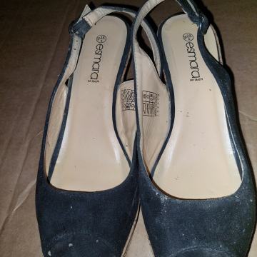 Prodajem zenske cipele