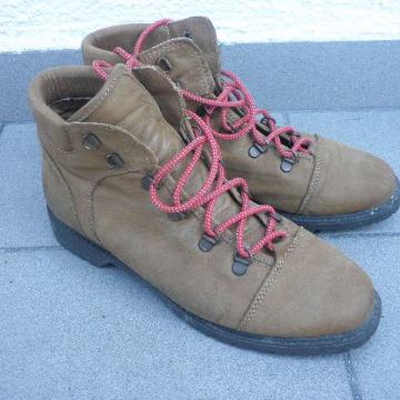 PULL & BEAR - ŽENSKE LAGANE KOŽNE CIPELE 41