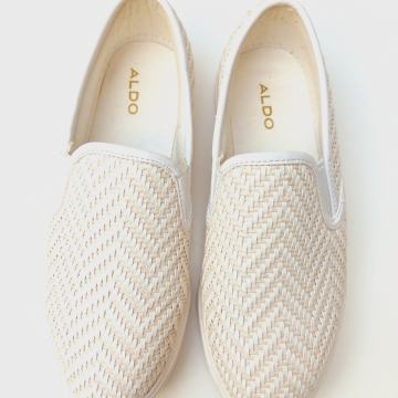 Ravne cipele ALDO 37 novo