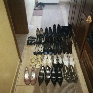 PRODAJEM OBUĆU BROJ 41 !!!