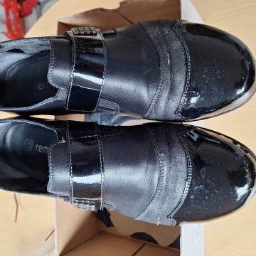 Remonte gležnjače 41