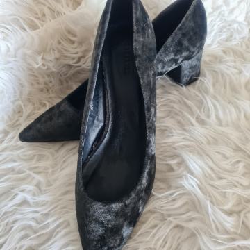 RESERVED zenske cipele br.39