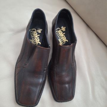 RIEKER kozne cipele br 37