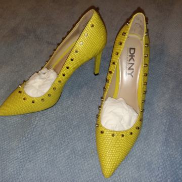 NOVE SALONKE 36 DONNA KARAN CIPELE ŠPIC STILETTO