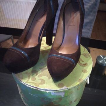 Štikle VERA PELLE NOVE