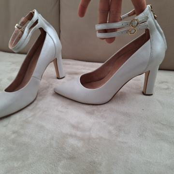 Tamaris cipele br 41