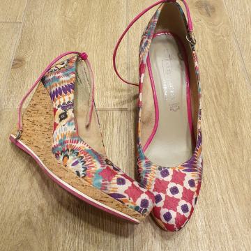 TAMARIS cipele na punu petu