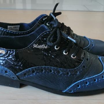 Tamno plave kožne cipele