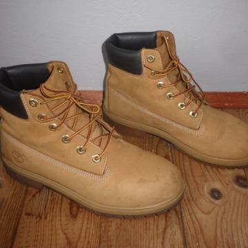 TIMBERLAND - ŽENSKE TOPLE KOŽNE CIPELE 39,5