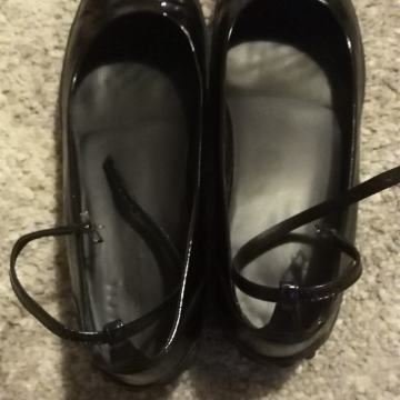 Tod's cipele vel 39,5 pt boxnow uključena