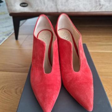 Vince Camuto koraljne salonke, br.36,5