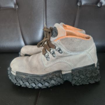 YELLOWCAB cipele br.38