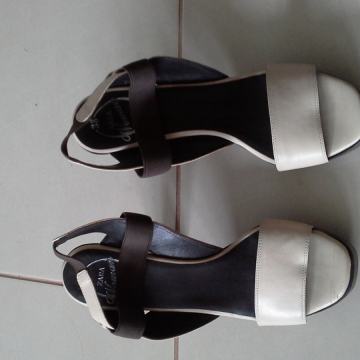 Sandale Zara