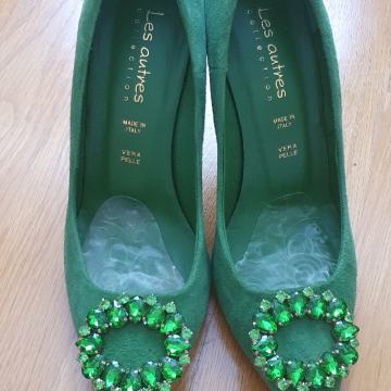 Ženske cipele, br. 39