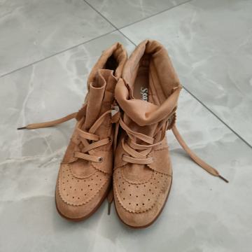 Ženske cipele br 41 samo 15 €