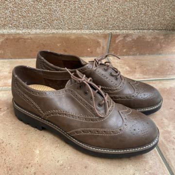 Ženske cipele, br. 41 NOVO